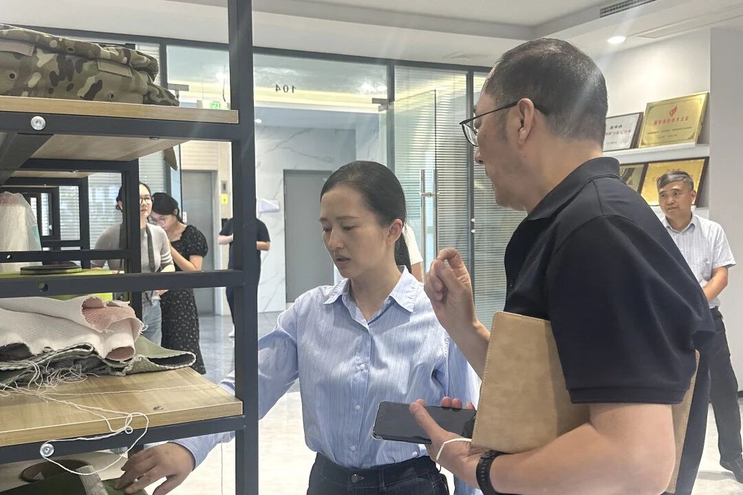 Zhou Xiao, მუნიციპალური პარტიის კომიტეტის მუდმივმო
